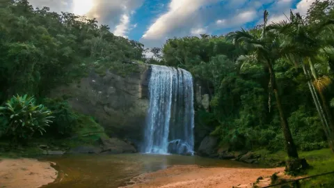 Cachoeira Grande de Lagoinha, em Lagoinha